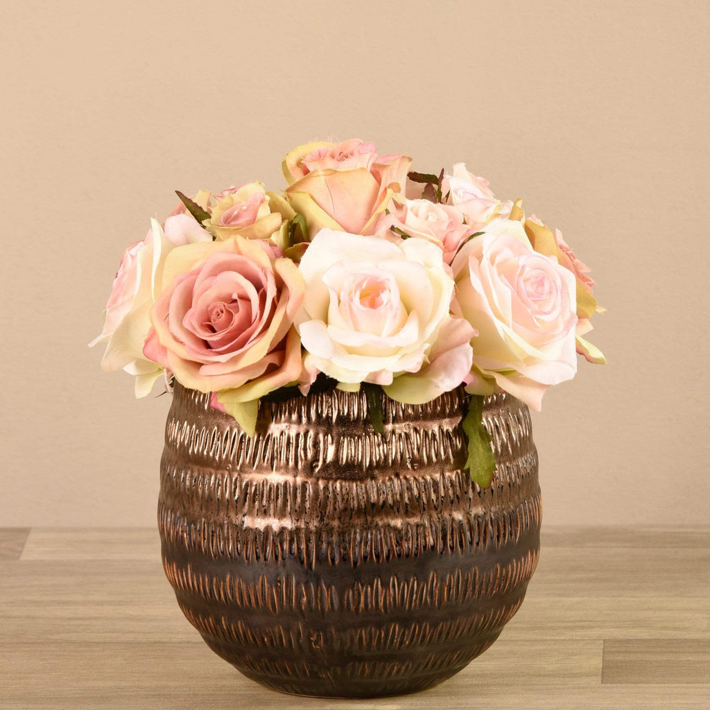 Rose Arrangement - Bloomr