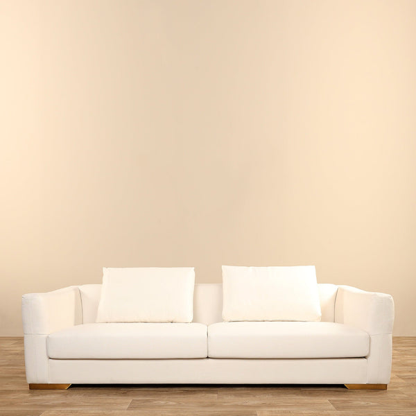 Maddox <br> Sofa - Bloomr